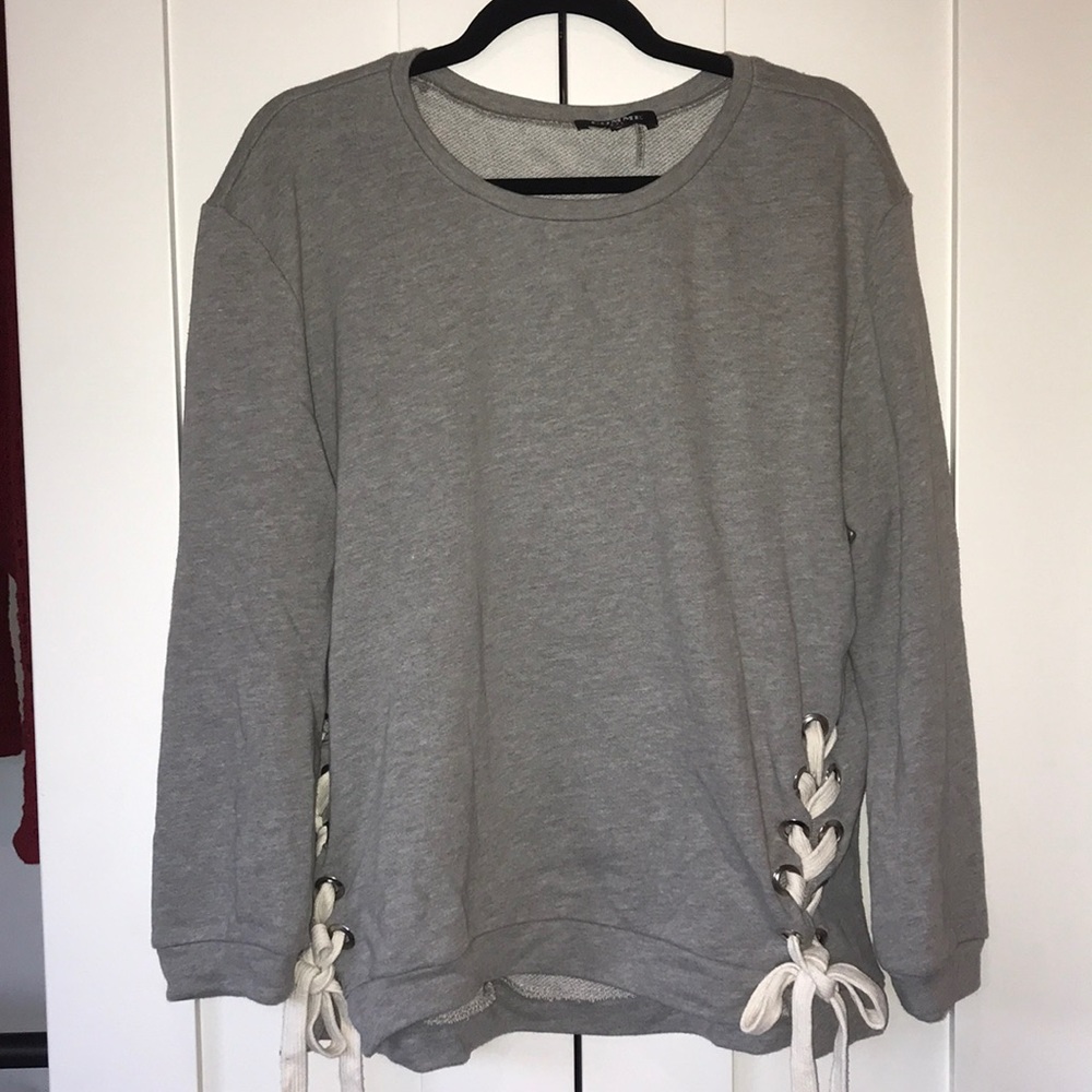 Grey sweatshirt with lace up details